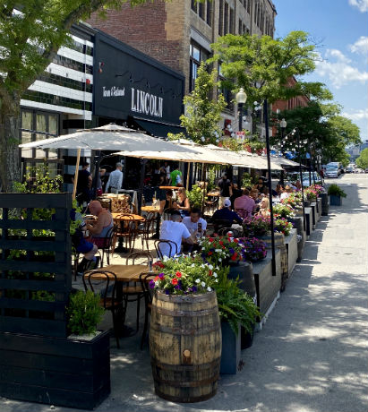 lincoln square restaurants outdoor seating